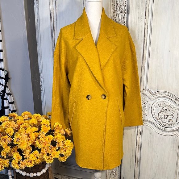 Wool Blend Gold Yellow Double-Breasted Women's Coat - Picture 1 of 11